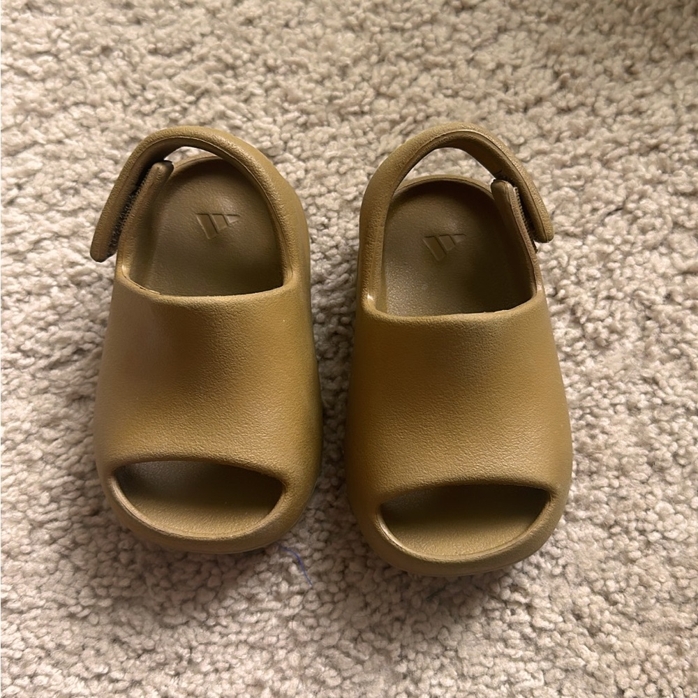 Infant Yeezy Slides
